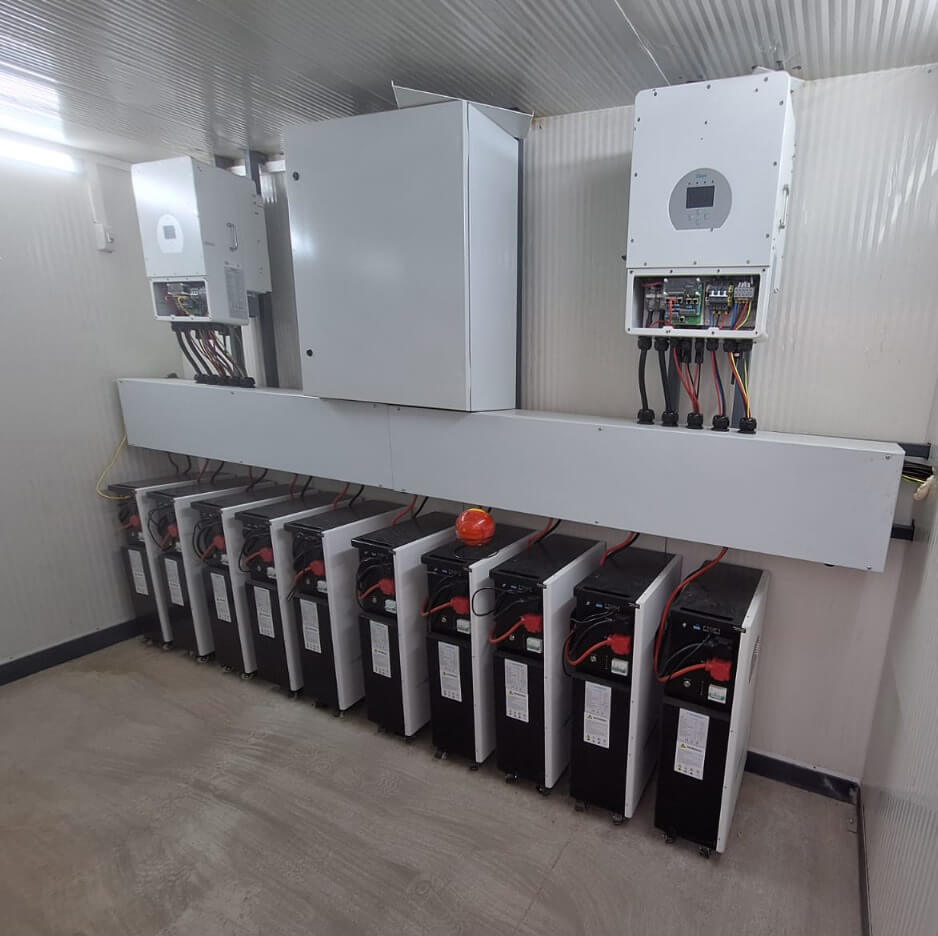 Bateria Suness LiFePO4 com inversor Deye Bateria Suness LiFePO4 com inversor Deye