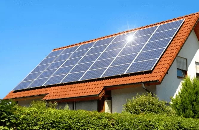 O problema com pain&eacute;is solares